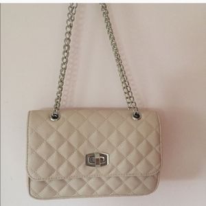 Express Quilted Handbag